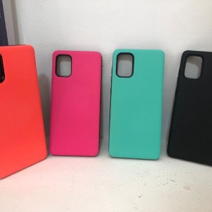 Funda rigida con diseño MOTO G52