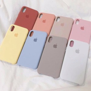 SILICONE CASE IPHONE 15
